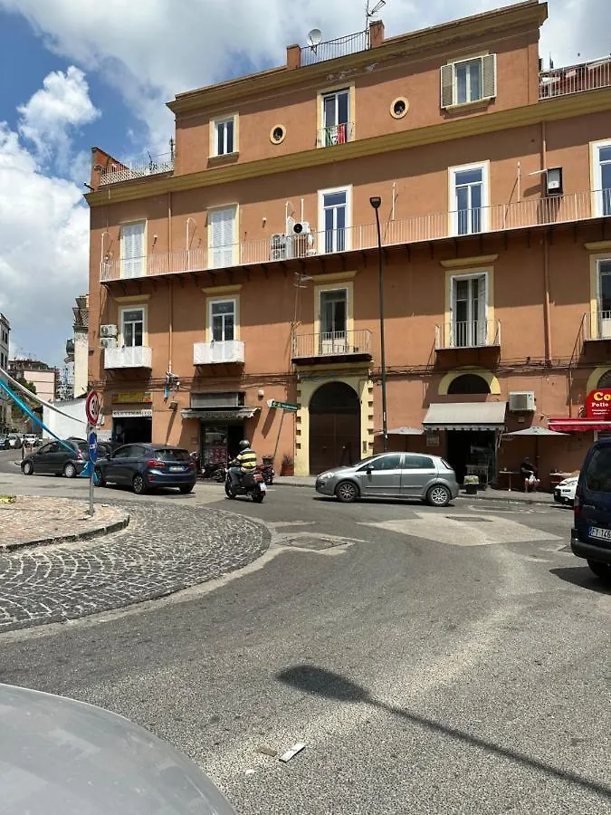 Di Vaio'S Apartments Naples Guest house