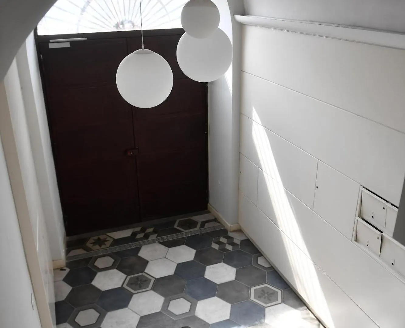 Guest house Di Vaio'S Apartments Naples Italy