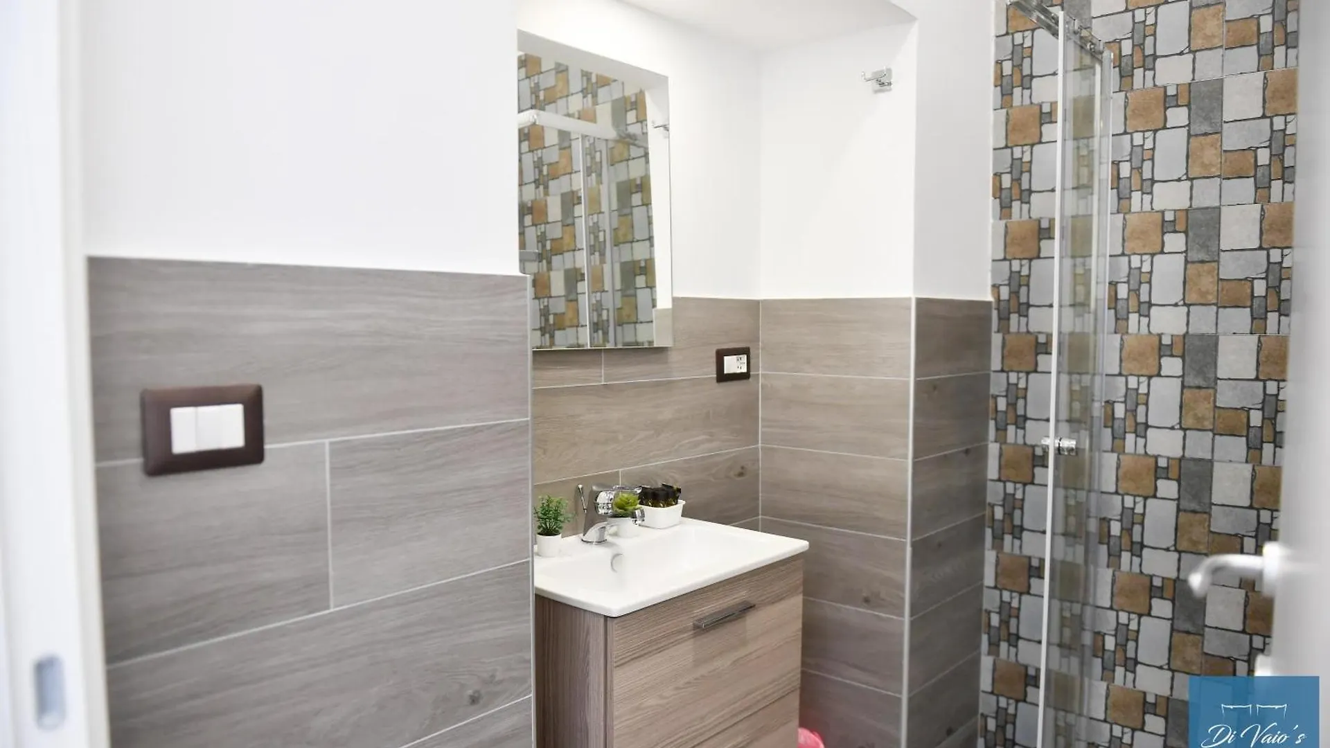 Di Vaio'S Apartments Naples