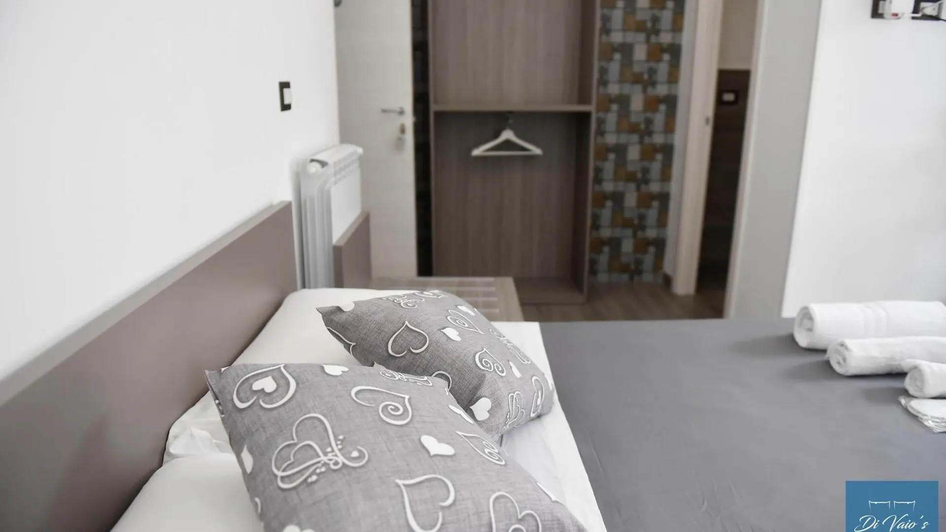 Di Vaio'S Apartments Naples