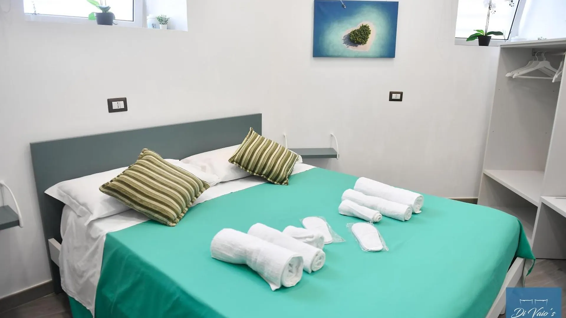 Guest house Di Vaio'S Apartments Naples