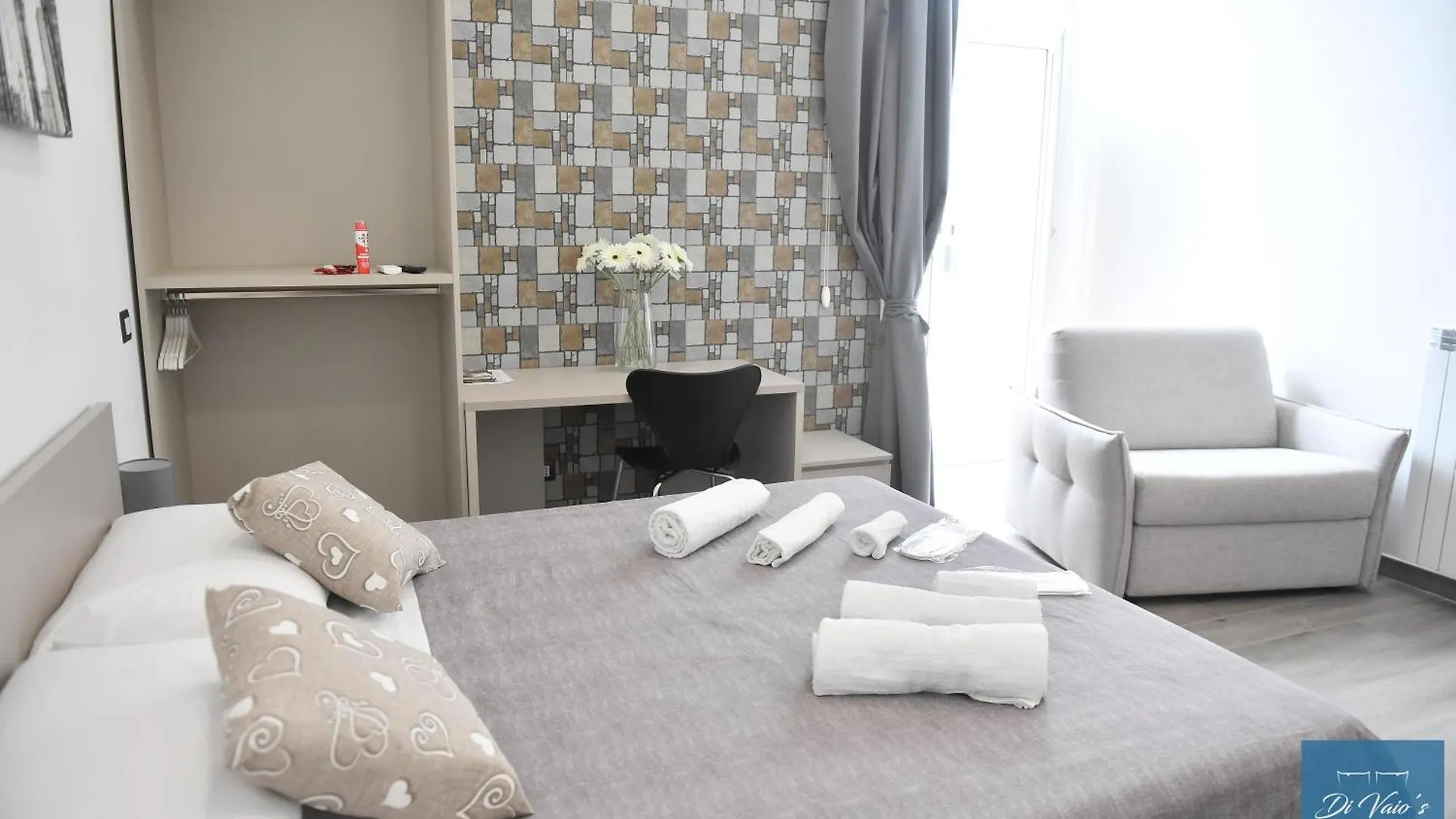 Guest house Di Vaio'S Apartments Naples